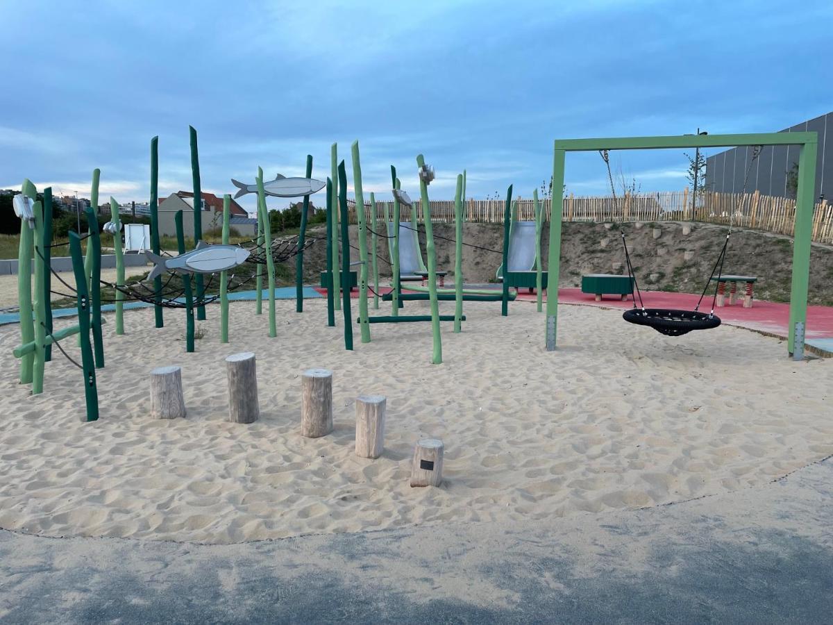 מידלקרק Hotel Acropolis " Op Het Sportiefste Park Van De Kust " מראה חיצוני תמונה